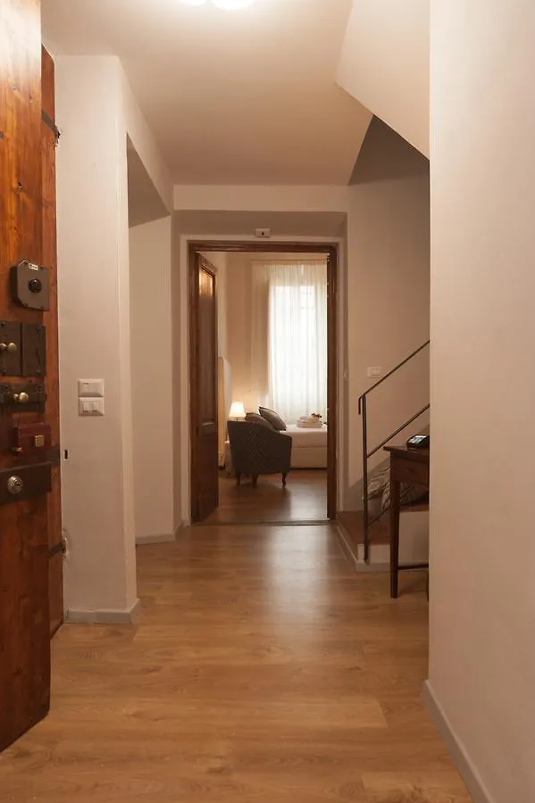 La Porta Del Paradiso Florence Bed & Breakfast